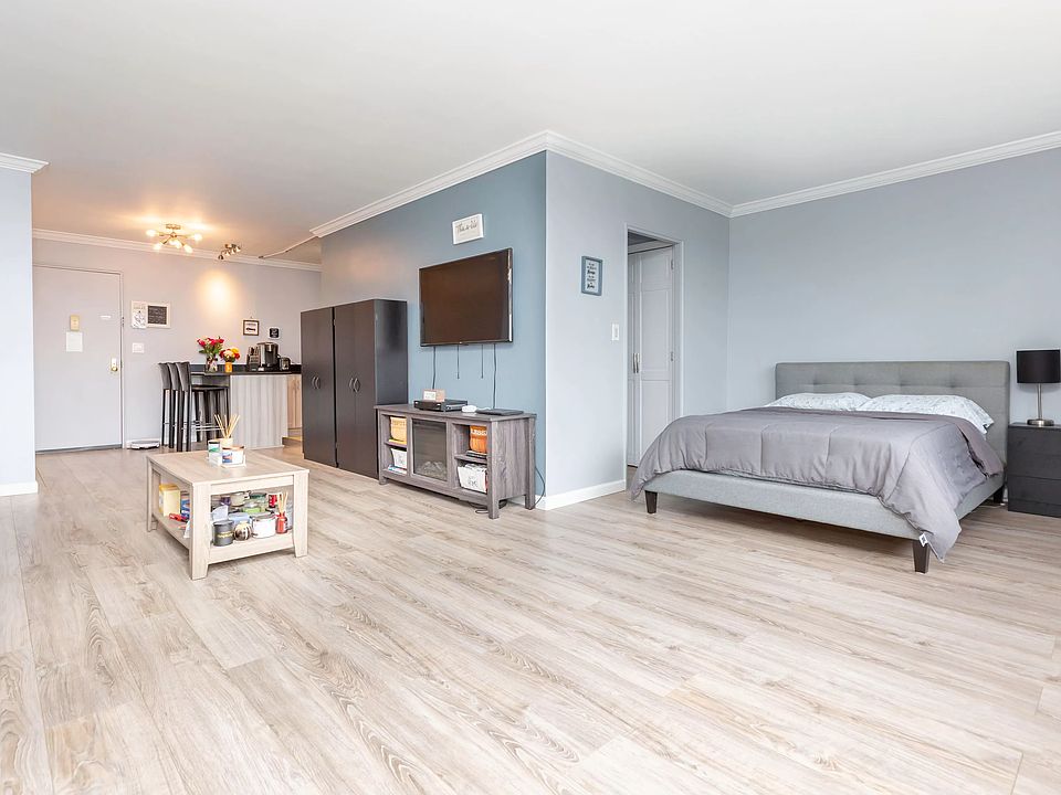 1st image of 5800 Arlington Ave APT 6O