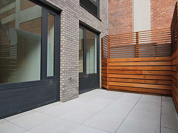 3rd image of 670 Pacific St #10W
