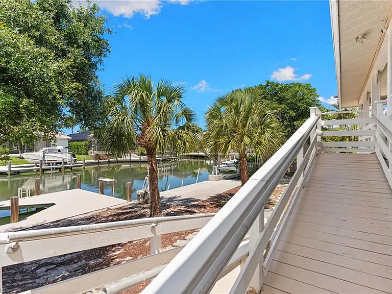 324 Waterleaf Ct — Photo 28