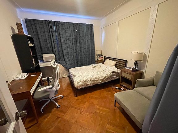 5th image of 2554 33rd St #2