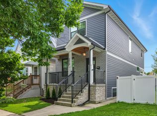 3518 Oak Ave, Brookfield, IL 60513