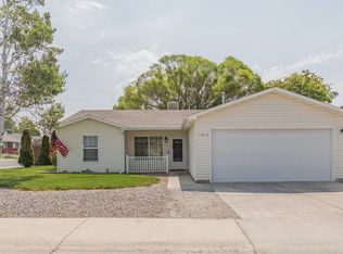 1913 White House Dr, Montrose, CO 81401