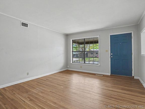5th image of 2613 S Joplin Ave