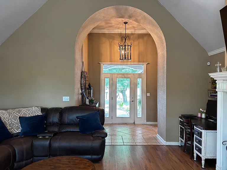 8040 E Silverado Rd — Photo 6