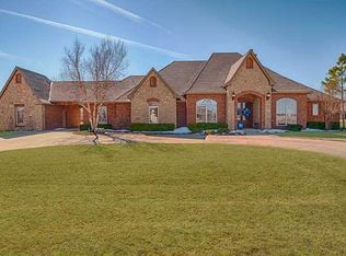 6150 Cedar Farm Rd, Edmond, OK 73025