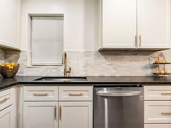 3rd image of 2670 Carambola Cir N #1754