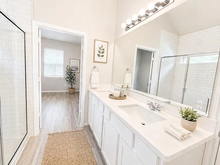 10443 Port Huron Ln — Photo 12