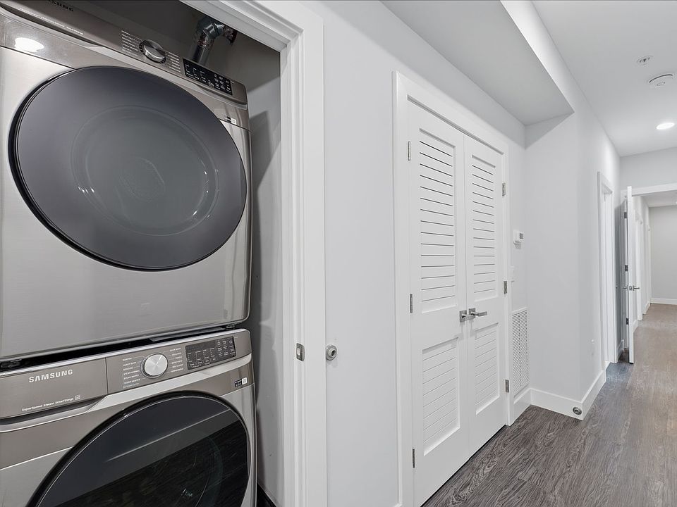 1st image of 6114 Jackson St #2