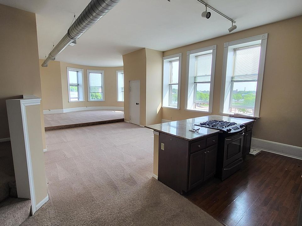 1st image of 226 S Main St APT 34