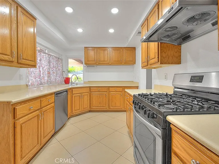 12112 Spencer Dr — Photo 13