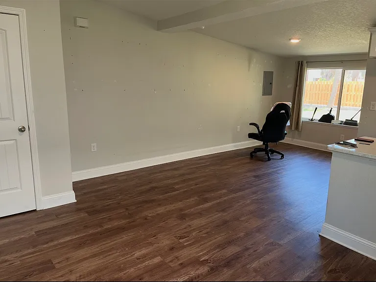145 Halifax Ave #3 — Photo 13
