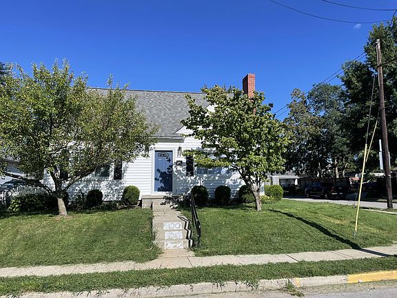 2nd image of 300 Hillcrest Ave