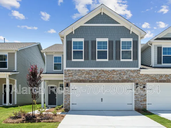 7871 Iron Rd, Sherrills Ford, NC 28673