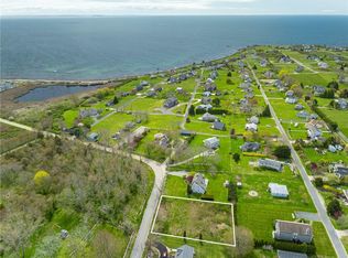 89 S Shore Rd, Little Compton, RI 02837