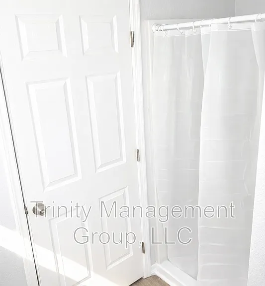 1509 Winding Way E #3 — Photo 12