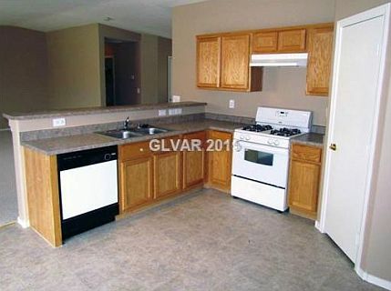2nd image of 7932 Canyons Park Ave