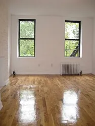 Rented by Tower Brokerage