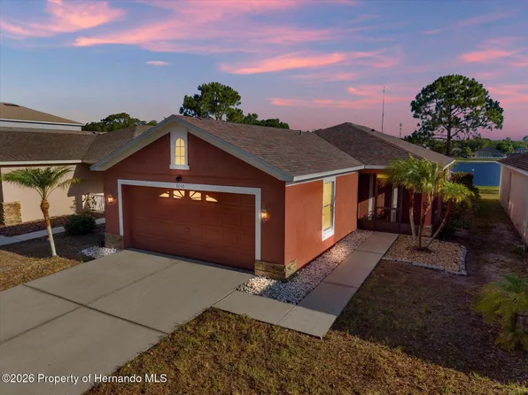 8035 Canterbury Lake Blvd, Tampa, FL 33619