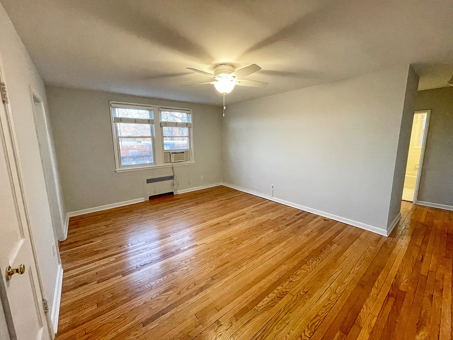 1 bed, 590 sqft, $1,800 — Photo 3