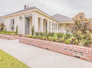 602 Waterview Rd, Youngsville, LA 70592