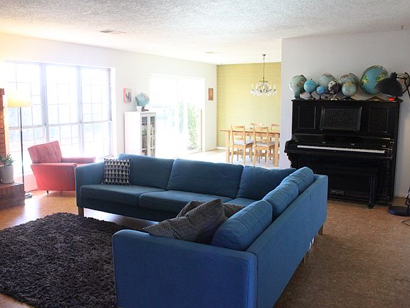 4th image of 12108 Saint Marys Dr NE