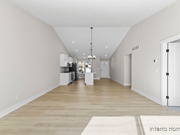 5th image of 3818 Highbury Dr #13