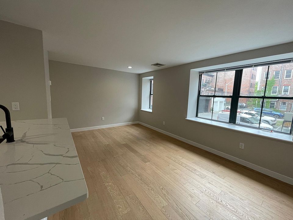 1st image of 1659 Washington St #104