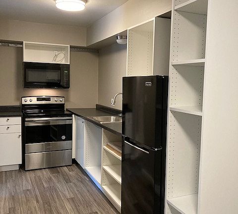 4th image of 311 N Lincoln Ave #10714189