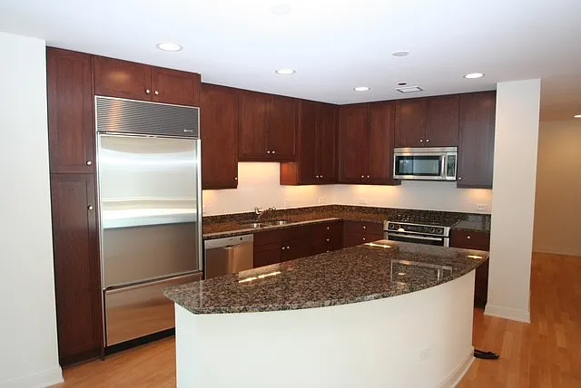 60 E Monroe St #1807 — Photo 2
