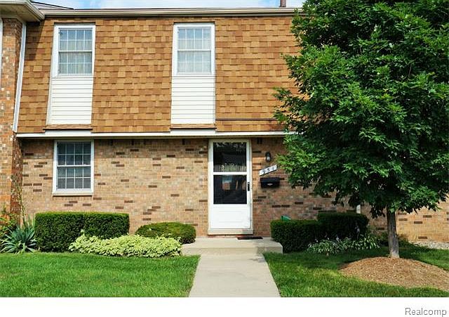 1st image of 951 Kirts Blvd #1