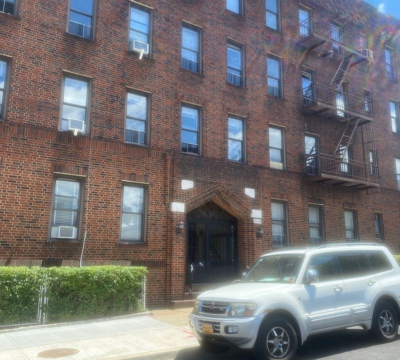 1st image of 25-05 41st St #A2