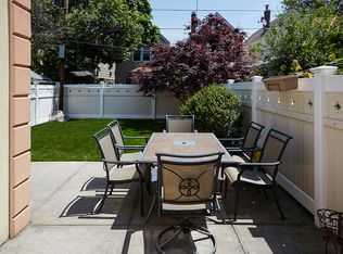 7809 64th Pl, Ridgewood, NY 11385