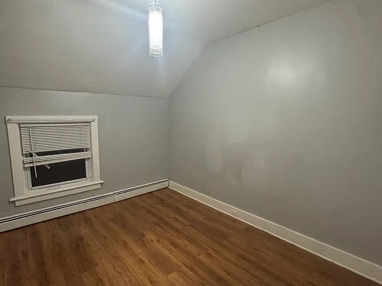 743 Pine St #3 — Photo 4
