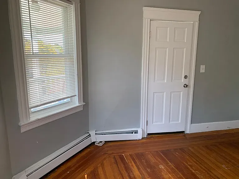 347 Douglas Ave #2 — Photo 13