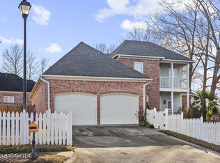 313 Colony Ridge Ct, Ridgeland, MS 39157