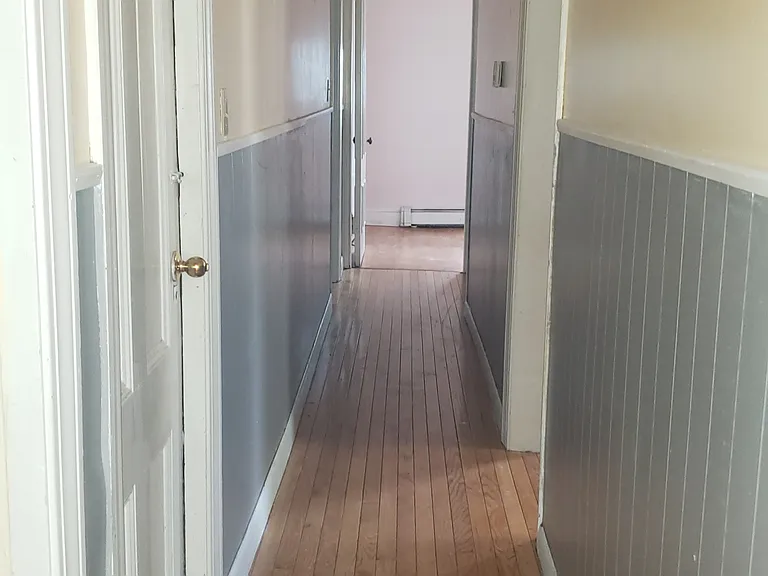27 Pearl St #1 — Photo 6