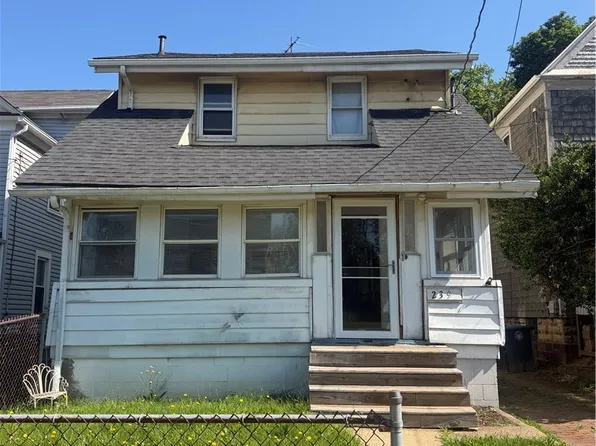 239 Ira Ave, Akron, OH 44301
