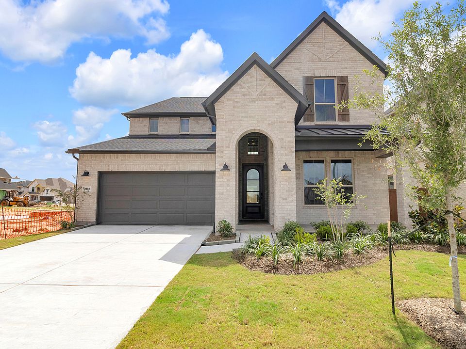 2803 Pathway Meadows Front Exterior