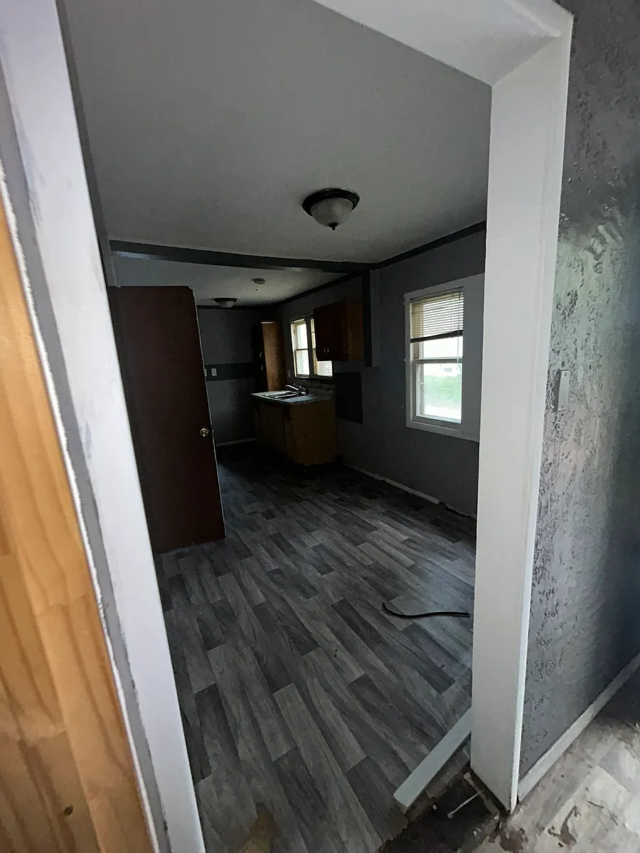 Building Photo - 2332 Renois Ln