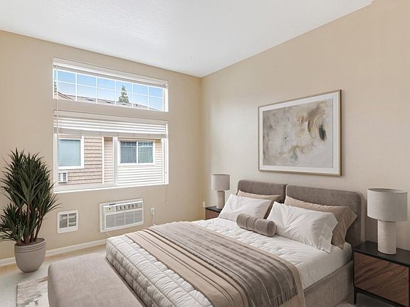 2nd image of 1819 NE 101st Ave #202