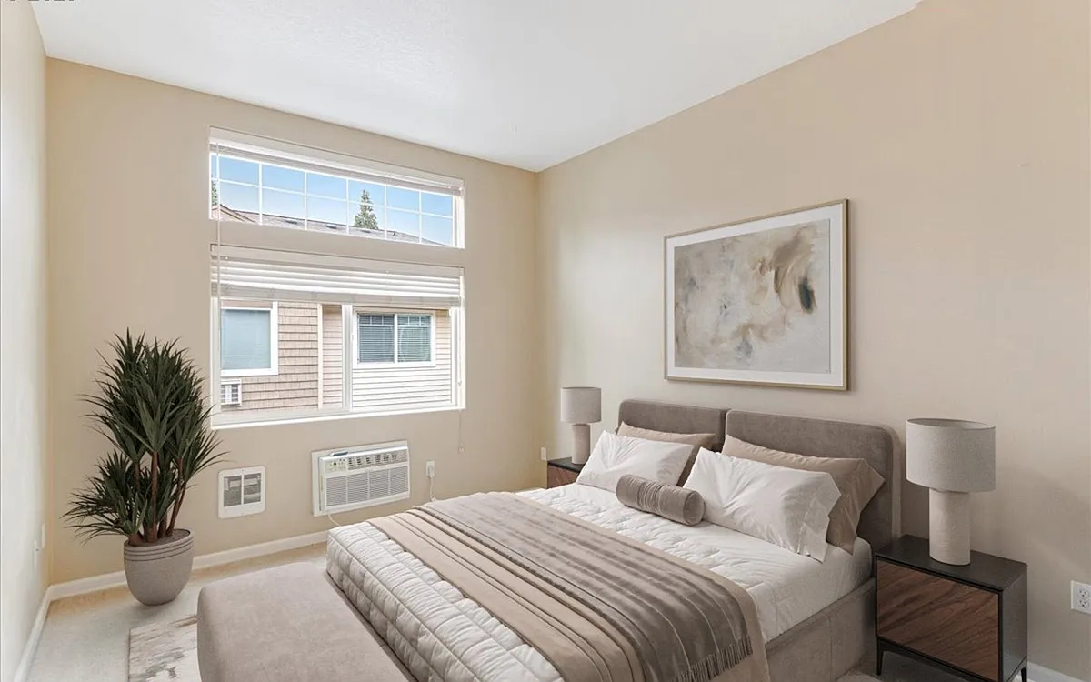 Building Photo - 1819 NE 101st Ave #201