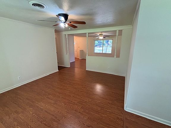 5th image of 1215 Cozby St S