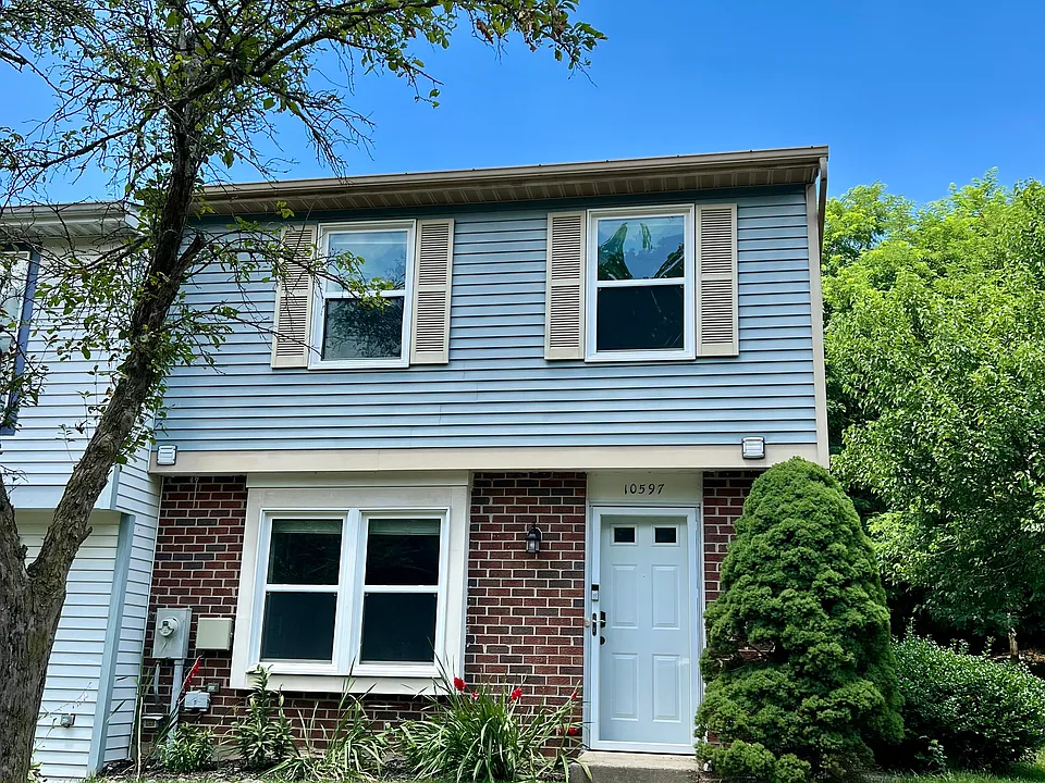 10597 Delfield Ct