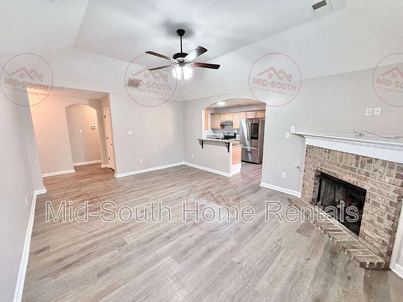 4 bed, 2.0 bath, 1725 sqft, $1,895 — Photo 4