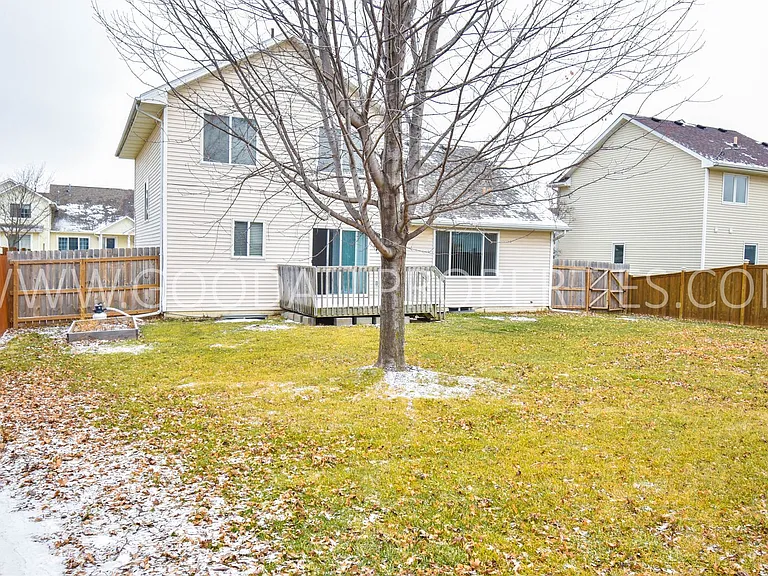455 SE Whitetail Ln — Photo 21