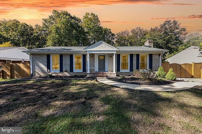 1st image of 406 Butternut Dr