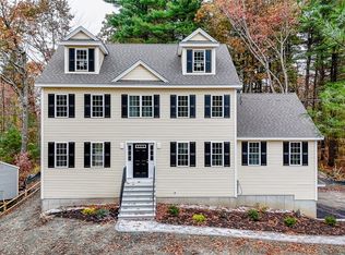 80 Keystone Ln, Billerica, MA 01821