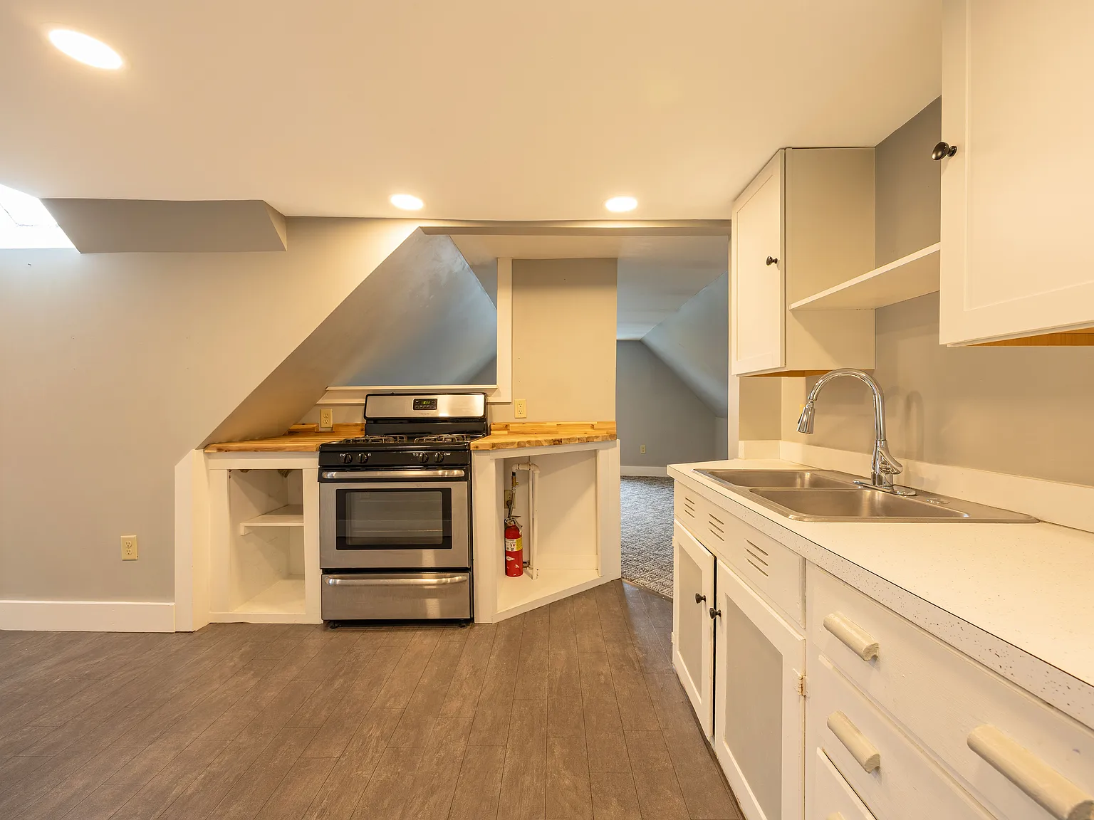 1 bed, 700 sqft, $950 — Photo 4