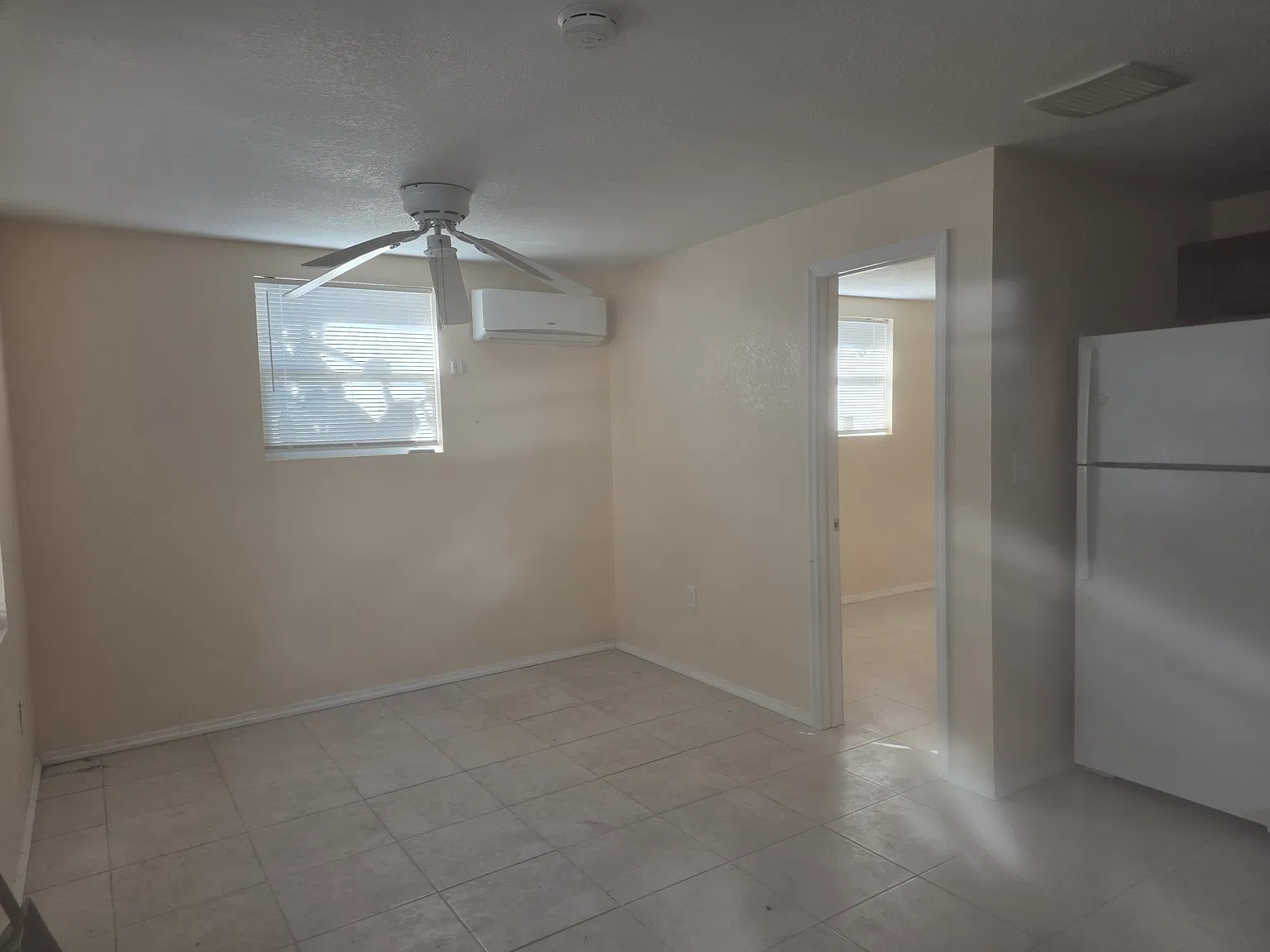 1 bed, 414 sqft, $1,200 — Photo 2