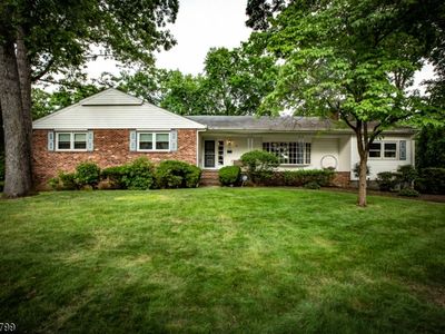 19 Hershey Rd, Wayne, NJ, 07470